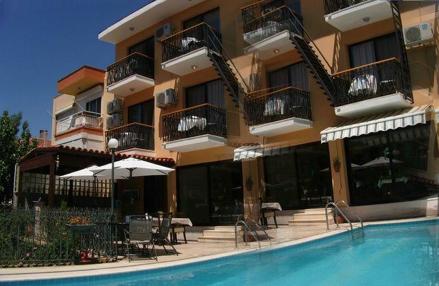 {{URUNADI}} {{URUNADI}}