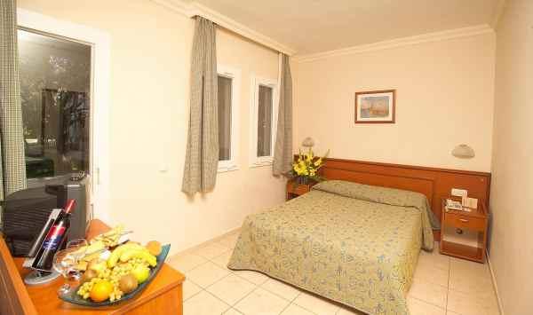 {{URUNADI}} {{URUNADI}}