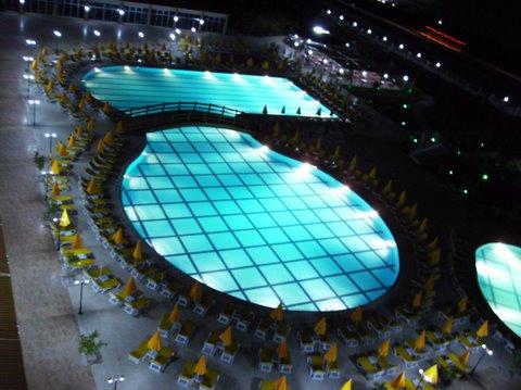 {{URUNADI}} {{URUNADI}}