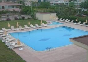 {{URUNADI}} {{URUNADI}}