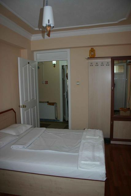 {{URUNADI}} {{URUNADI}}