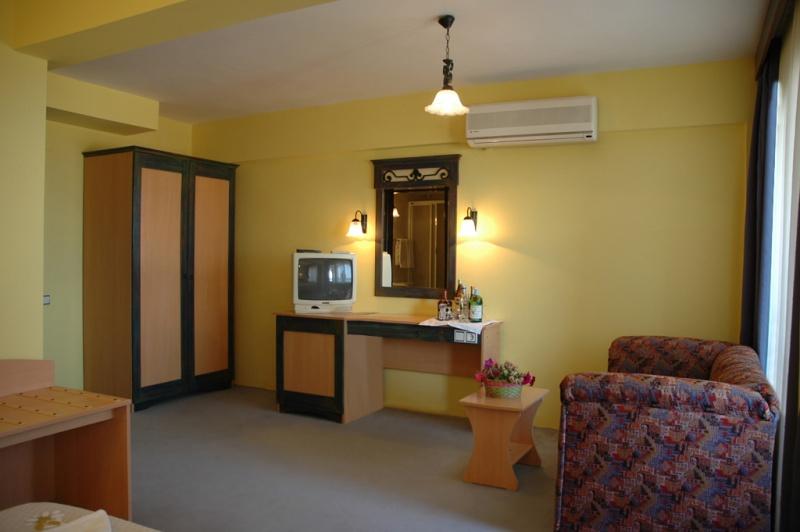 {{URUNADI}} {{URUNADI}}