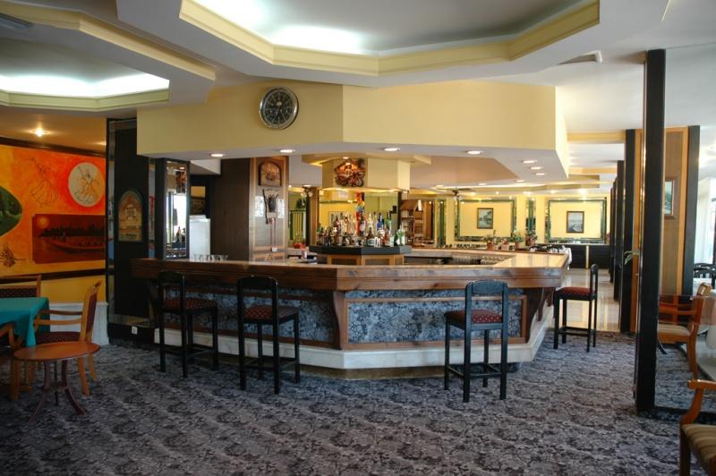 {{URUNADI}} {{URUNADI}}