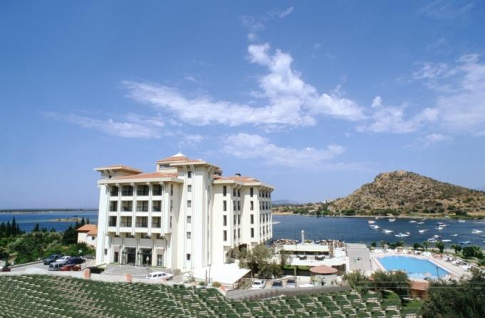 {{URUNADI}} {{URUNADI}}