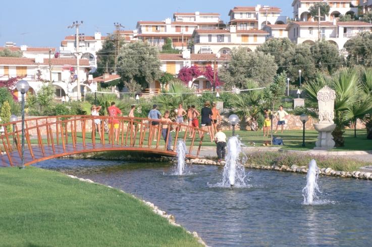 {{URUNADI}} {{URUNADI}}