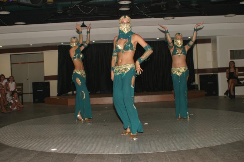 {{URUNADI}} {{URUNADI}}