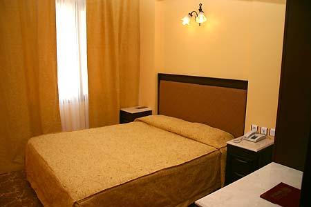 {{URUNADI}} {{URUNADI}}