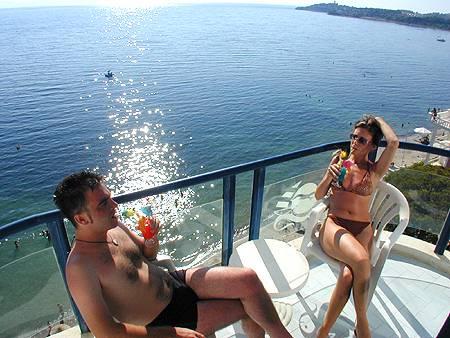 {{URUNADI}} {{URUNADI}}