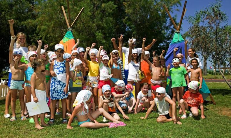 {{URUNADI}} {{URUNADI}}