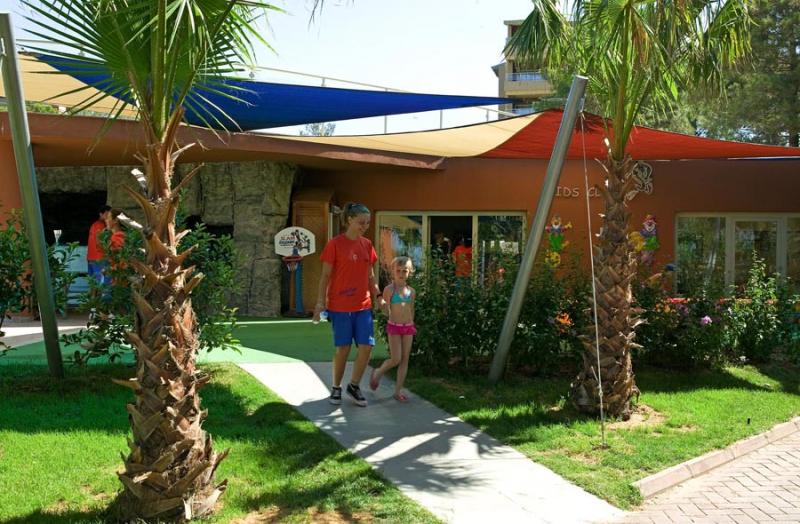 {{URUNADI}} {{URUNADI}}