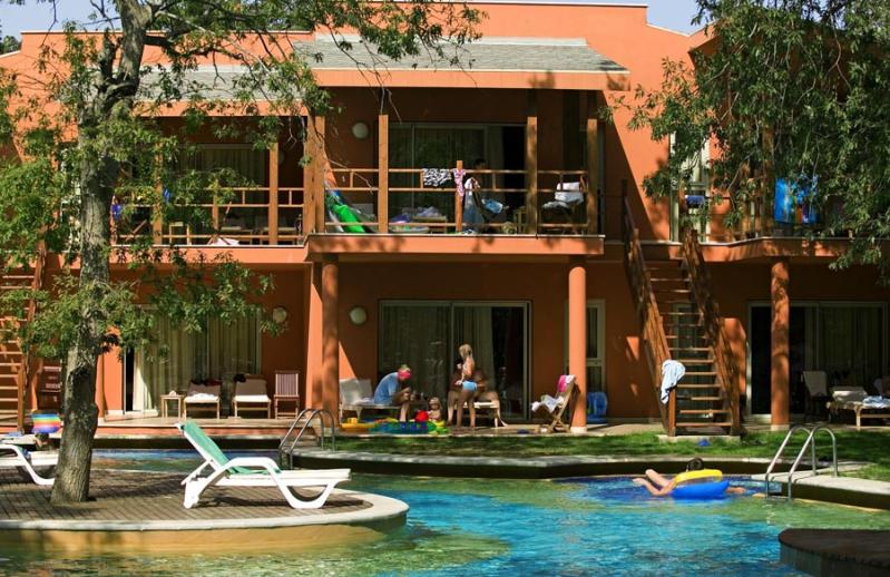 {{URUNADI}} {{URUNADI}}