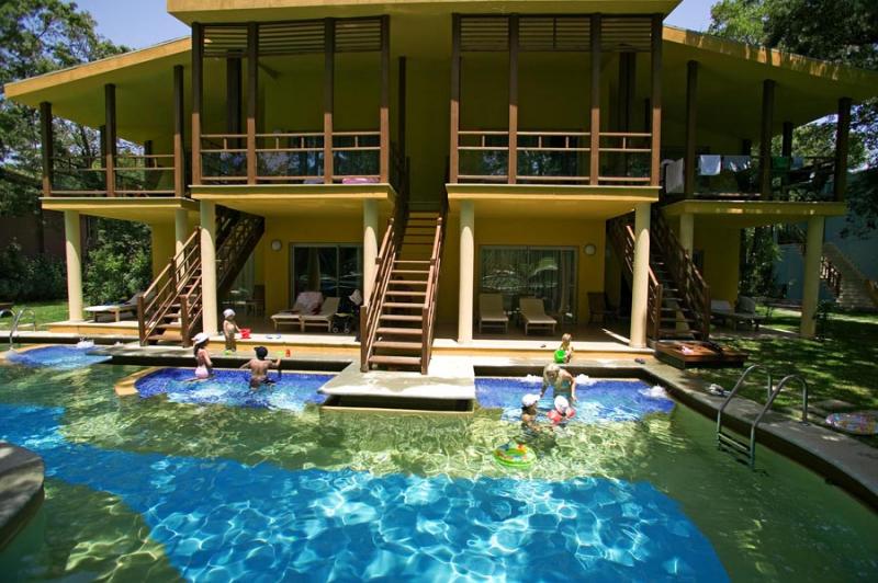 {{URUNADI}} {{URUNADI}}