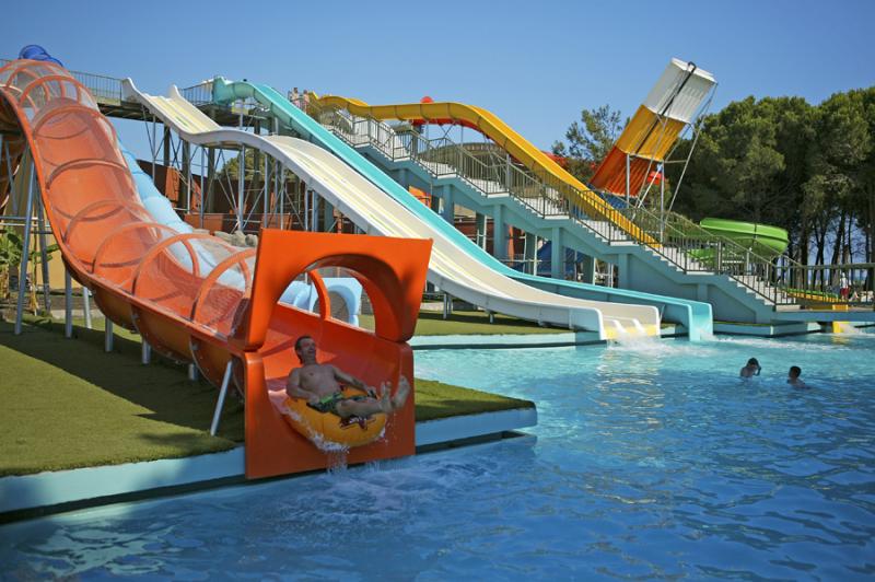 {{URUNADI}} {{URUNADI}}