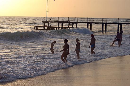 {{URUNADI}} {{URUNADI}}