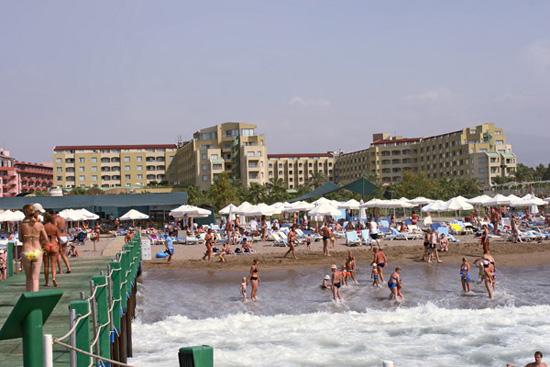 {{URUNADI}} {{URUNADI}}