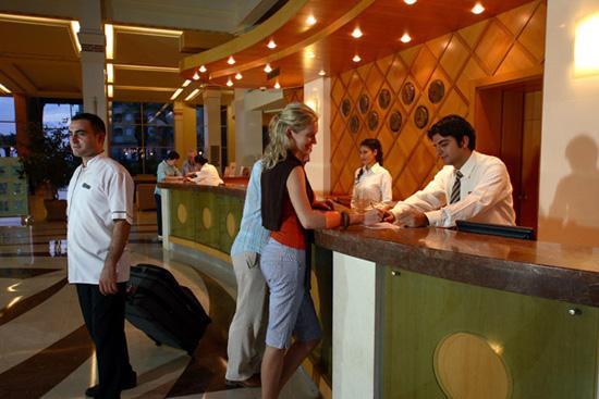 {{URUNADI}} {{URUNADI}}