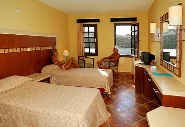 {{URUNADI}} {{URUNADI}}