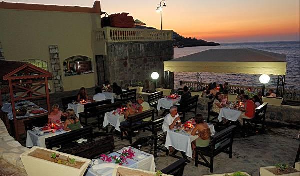 {{URUNADI}} {{URUNADI}}