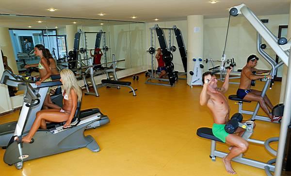 {{URUNADI}} {{URUNADI}}