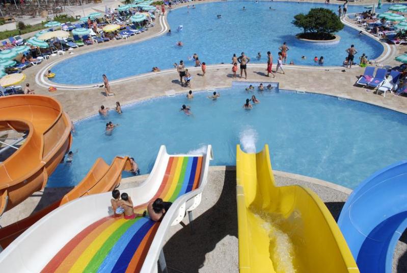 {{URUNADI}} {{URUNADI}}