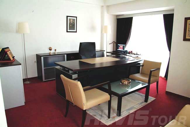 {{URUNADI}} {{URUNADI}}