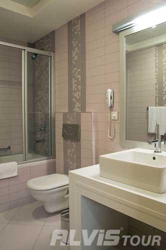 {{URUNADI}} {{URUNADI}}