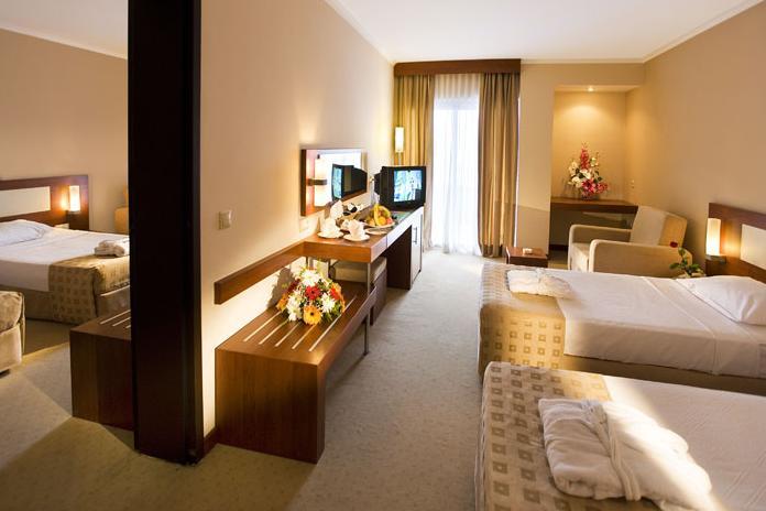 {{URUNADI}} {{URUNADI}}