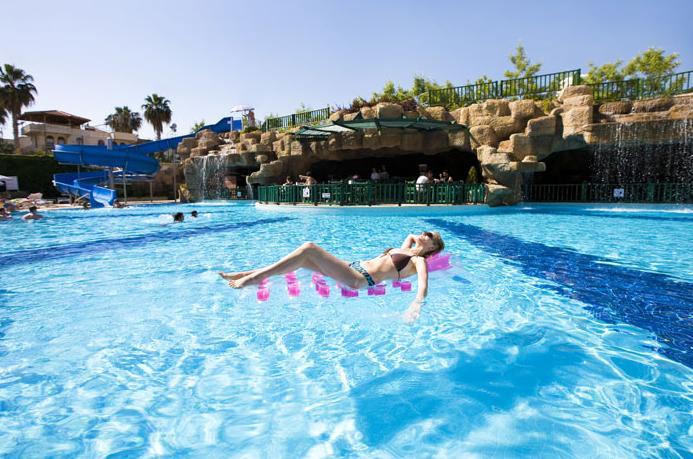 {{URUNADI}} {{URUNADI}}