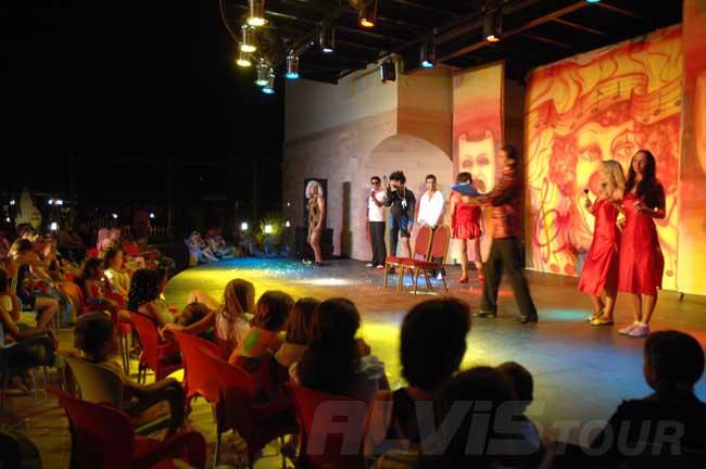 {{URUNADI}} {{URUNADI}}