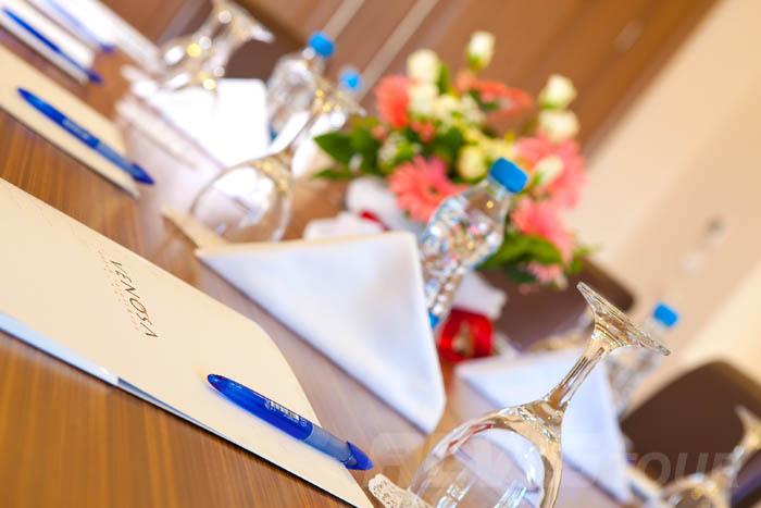 {{URUNADI}} {{URUNADI}}