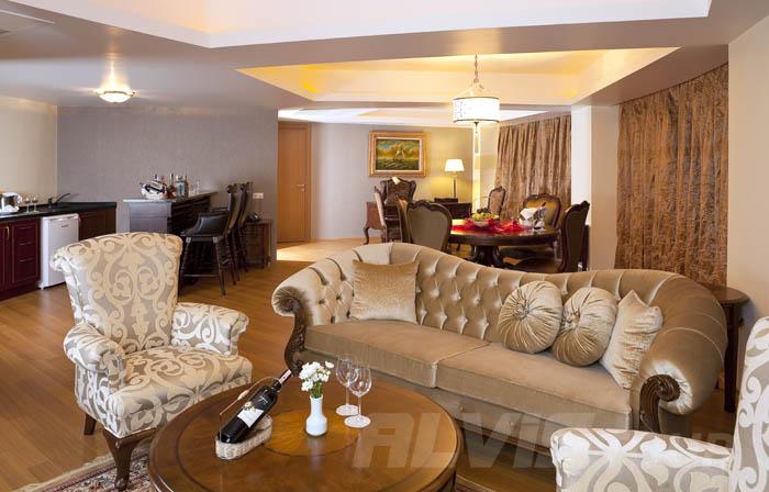 {{URUNADI}} {{URUNADI}}