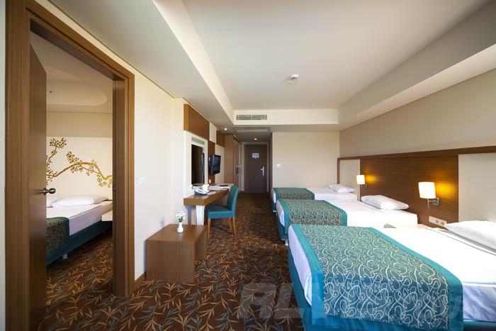 {{URUNADI}} {{URUNADI}}