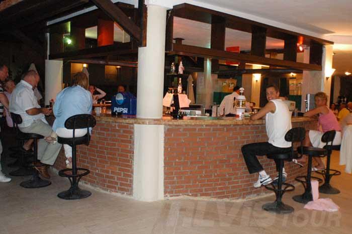 {{URUNADI}} {{URUNADI}}