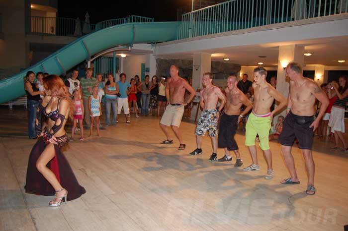 {{URUNADI}} {{URUNADI}}