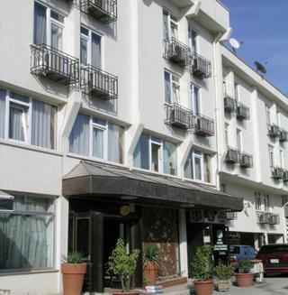 {{URUNADI}} {{URUNADI}}