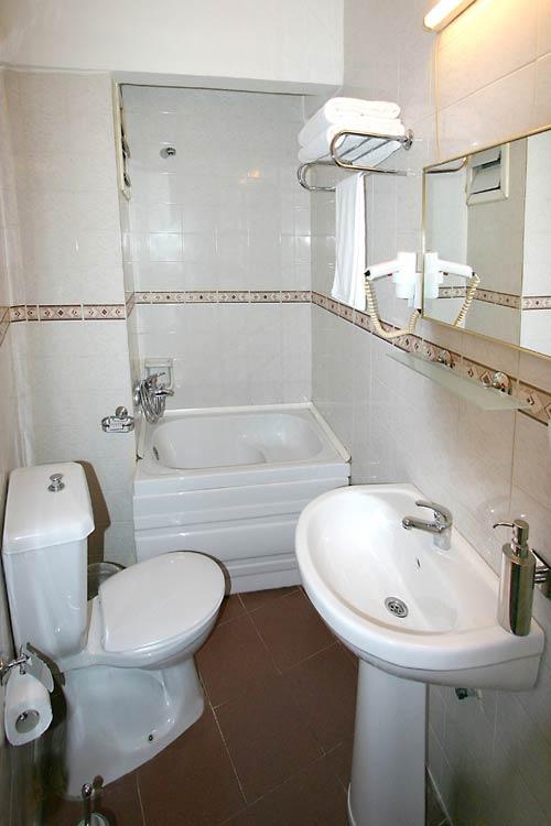 {{URUNADI}} {{URUNADI}}