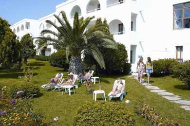 {{URUNADI}} {{URUNADI}}