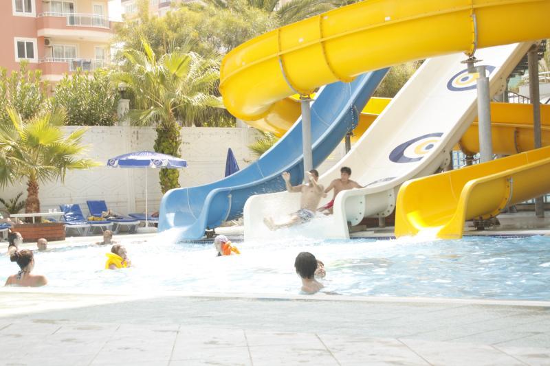 {{URUNADI}} {{URUNADI}}