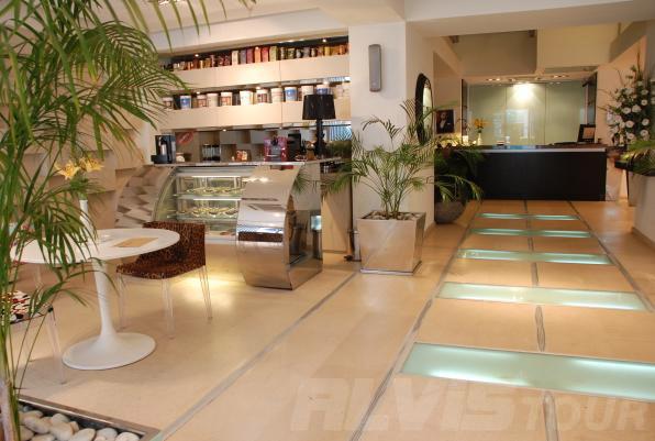 {{URUNADI}} {{URUNADI}}