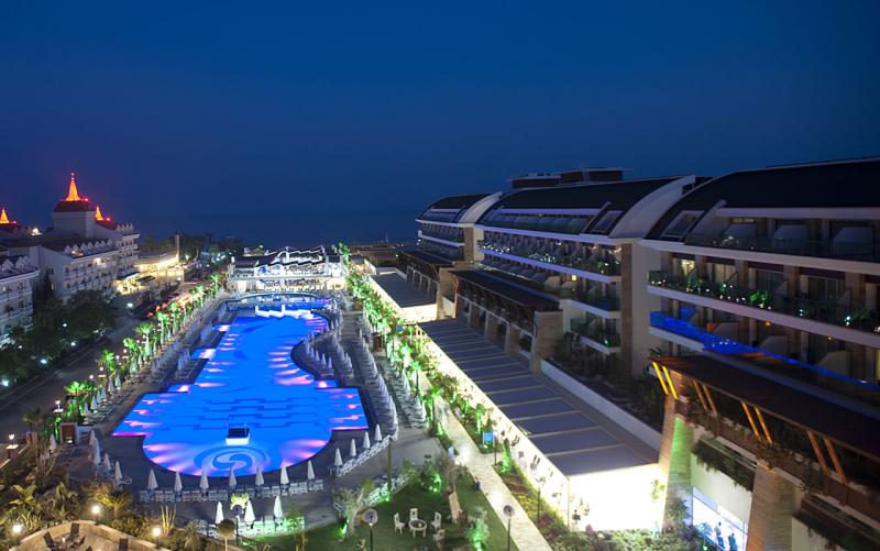 {{URUNADI}} {{URUNADI}}