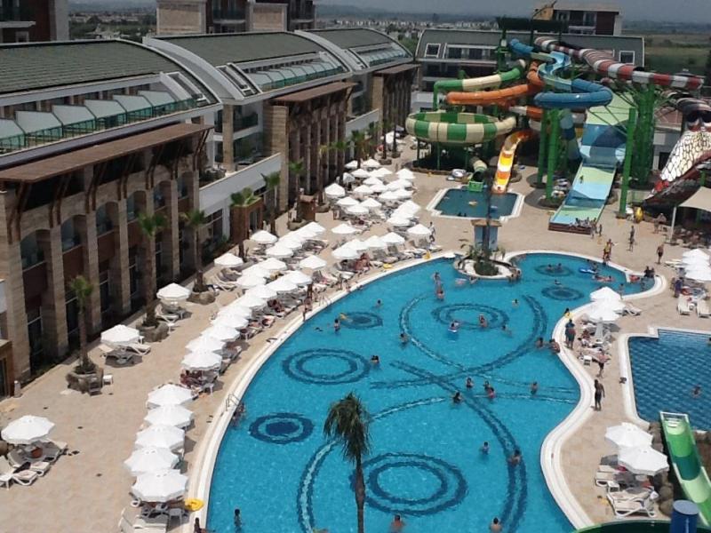 {{URUNADI}} {{URUNADI}}