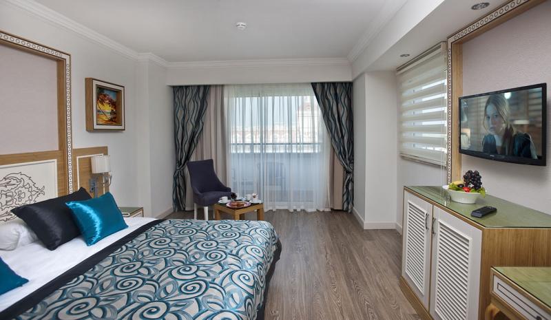 {{URUNADI}} {{URUNADI}}