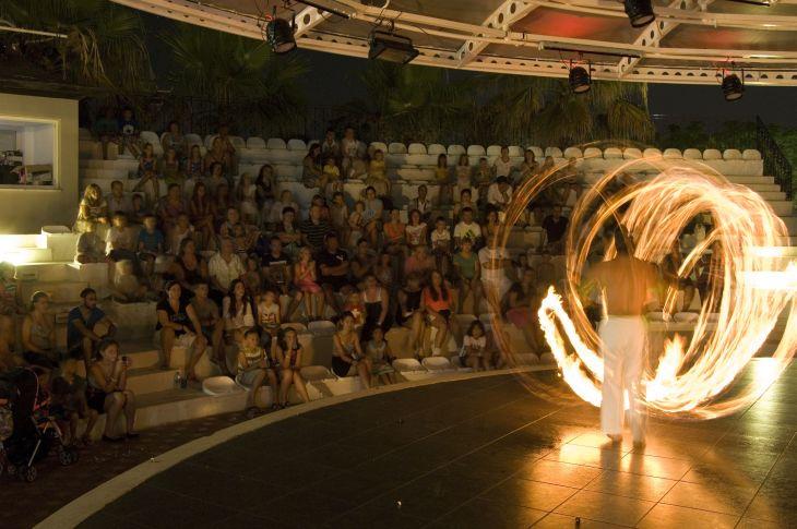 {{URUNADI}} {{URUNADI}}