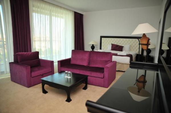 {{URUNADI}} {{URUNADI}}