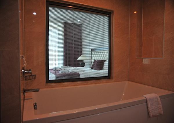 {{URUNADI}} {{URUNADI}}