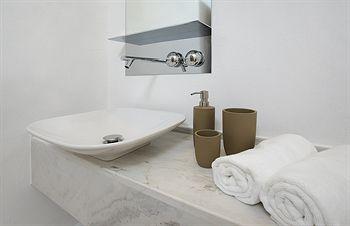 {{URUNADI}} {{URUNADI}}