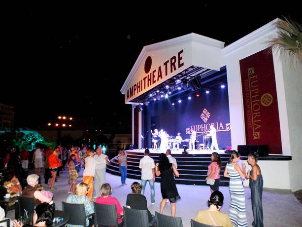 {{URUNADI}} {{URUNADI}}