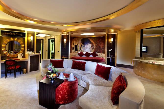 {{URUNADI}} {{URUNADI}}