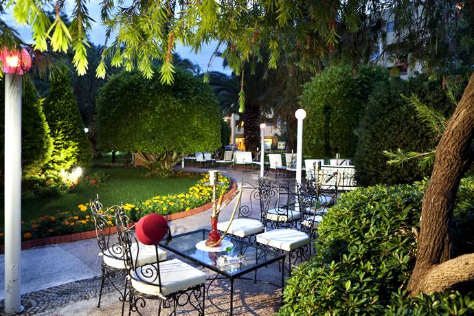 {{URUNADI}} {{URUNADI}}