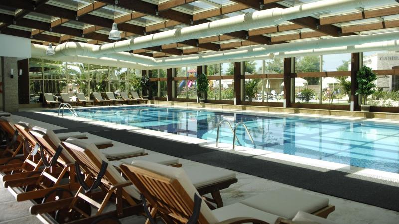 {{URUNADI}} {{URUNADI}}